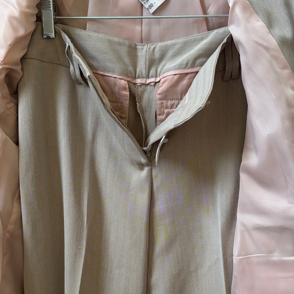 Beige Two-Piece Suit - Picture 7 of 9